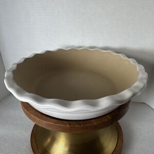 HAEGER Natural Stone Premium Bakeware Pie Plate Deep Dish White Scallop Rim Farm